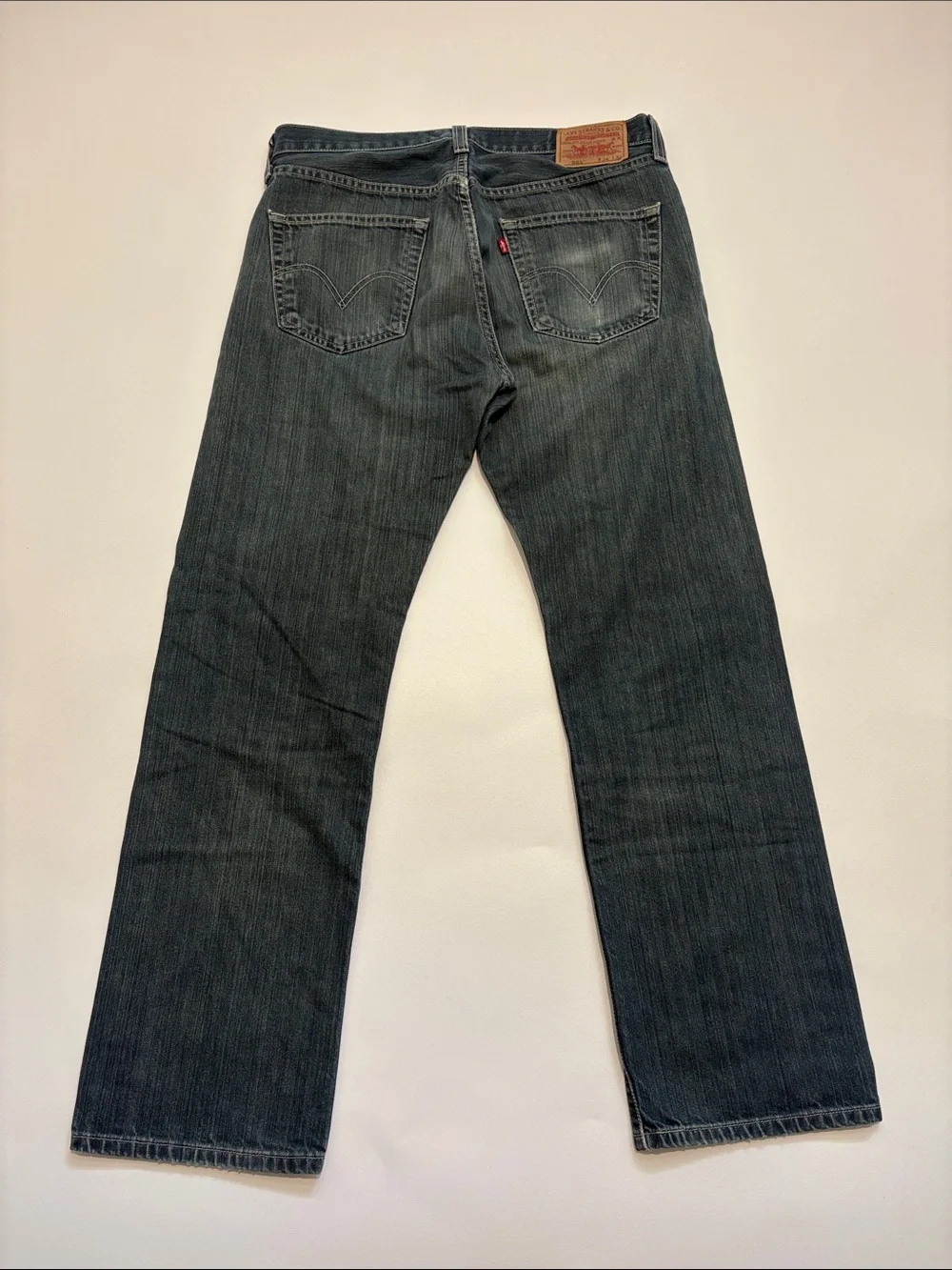 Levi's 501 Men's Straight Leg Button-Gly Jeans - Faded Blue Wash
